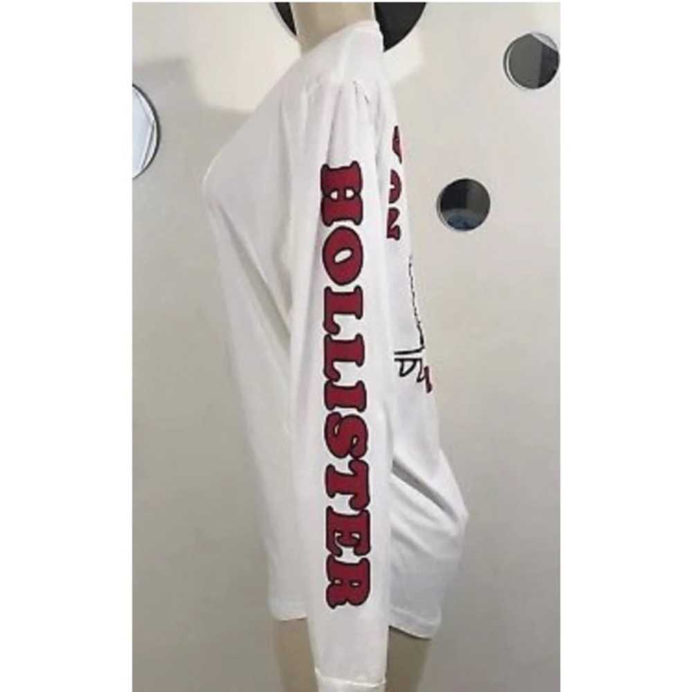 Hollister white graphic long sleeve shirt